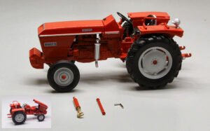 Trattore Renault 56 scala 1:32 Replicagri