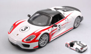 Porsche 918 Weissach Package 2013 scala 1:24