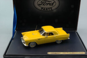 Ford Thunderbird Coupe 1955 scala 1:43