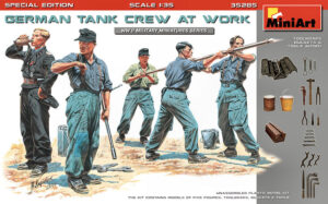 German Tank Crew at Work Kit scala 1:35