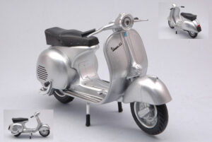 Vespone Vespa 150 Gs 1956 Silver scala 1:12