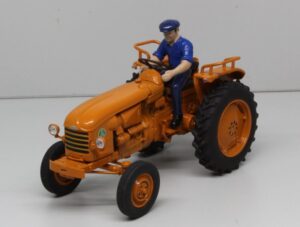 Trattore Renault D35 scala 1:32 Replicagri