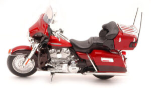 Harley Davidson Flhtk Electra scala 1:12