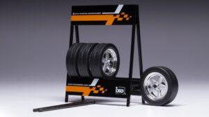 Set 4 Wheels Penta Chrome scala 1:18