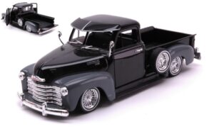 Chevrolet 3100 Pick Up 1953 scala 1:24