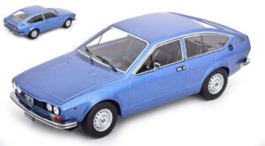 Alfa Romeo Alfetta GT 1.6 1976 scala 1:18