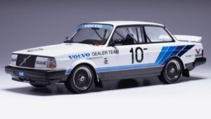 Volvo 240 Turbo Rhd Volvo Dealer scala 1:18