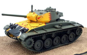 Tank M24 1945 Us Chaffee Medium scala 1:32