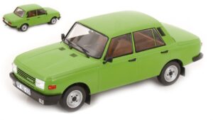 Wartburg 353 1967 Green scala 1:18