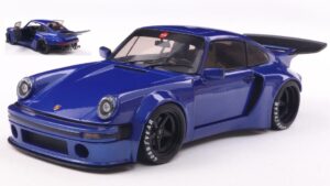 Ks-R 2024 Dark Blue Metallic scala 1:18