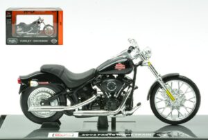 Harley Davidson 2002 Fxstb Night scala 1:18