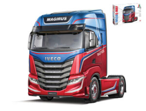 Camion Iveco S-Way Kit scala 1:24 Italeri