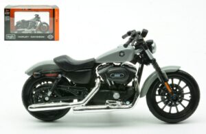 Harley Davidson Sportster Iron scala 1:18