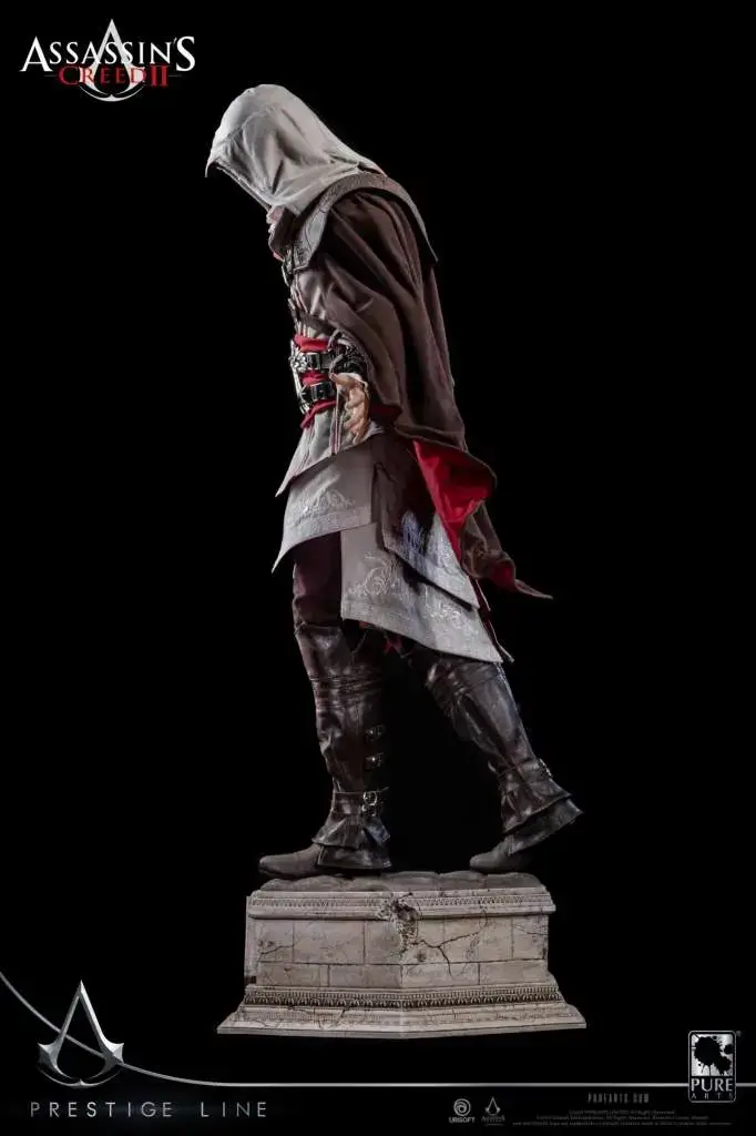 Statua Assassin Creed Ezio Auditore 1/2 Scale DS Modellismo Statua Assassin Creed Ezio scala 1/2