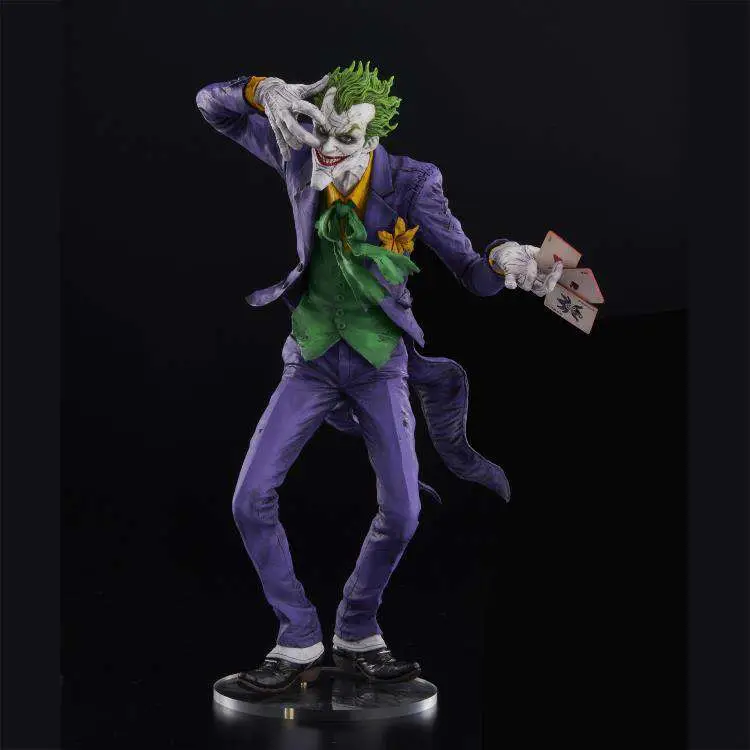 Statua Sofbinal Joker Laughing Purple. DS Modellismo Statua Sofbinal Joker Laughing Purple.