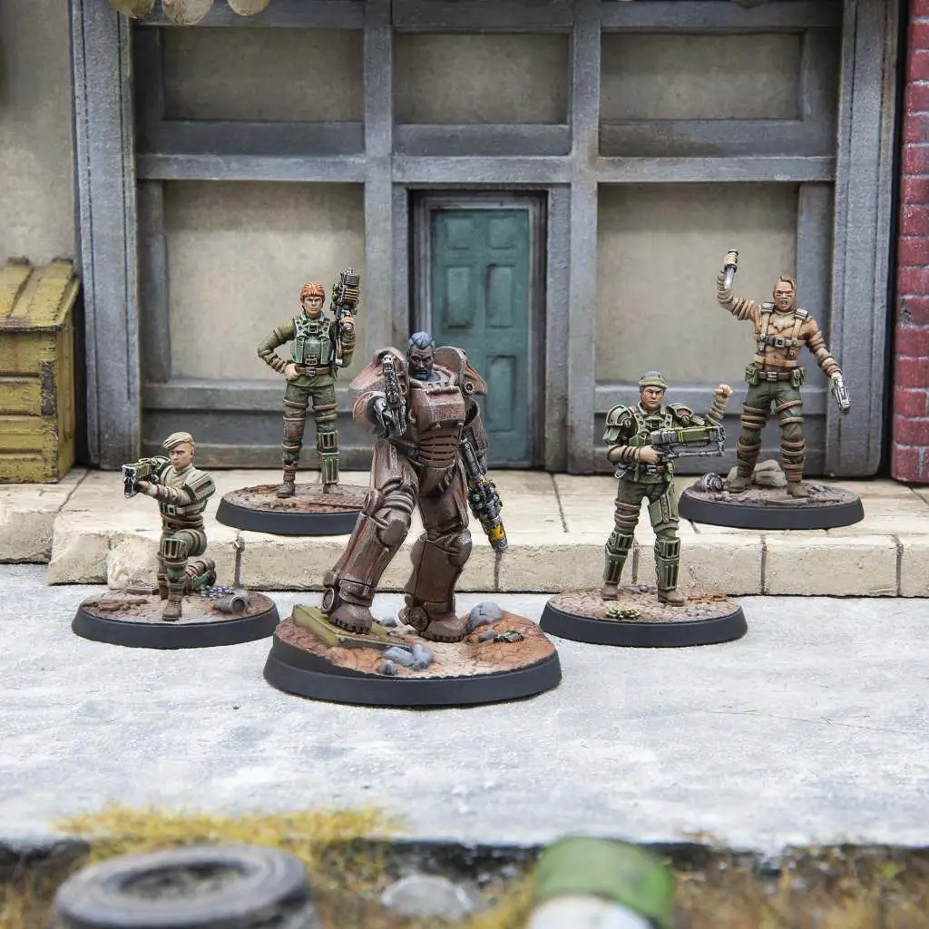 FWW Gunners Core Box DS Modellismo Fww Gunners Core Box MODIPHIUS