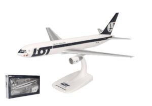 Atr 72-200 Lot Polish Airlines scala 1:100