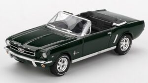 Ford Mustang Convertible Highland scala 1:64