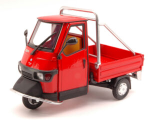 Ape Piaggio Cross 50 Red scala 1:18 New Ray