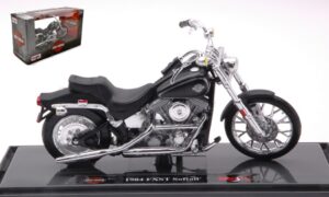 Harley Davidson Fxst Softail 1984 scala 1:18