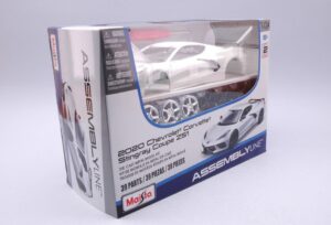 Chevrolet Corvette Stingray scala 1:24