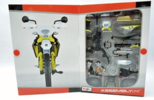 Husqvarna 701 Supermoto Grey Kit scala 1:12