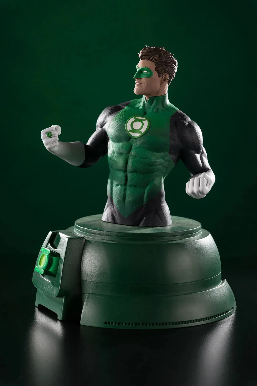 DC Direct Green Lantern Hal Jordan Bust + 1:1 Scale Power Ring Prop Rep DS Modellismo Dc Direct Green Lantern Hal Jordan scala 1:1