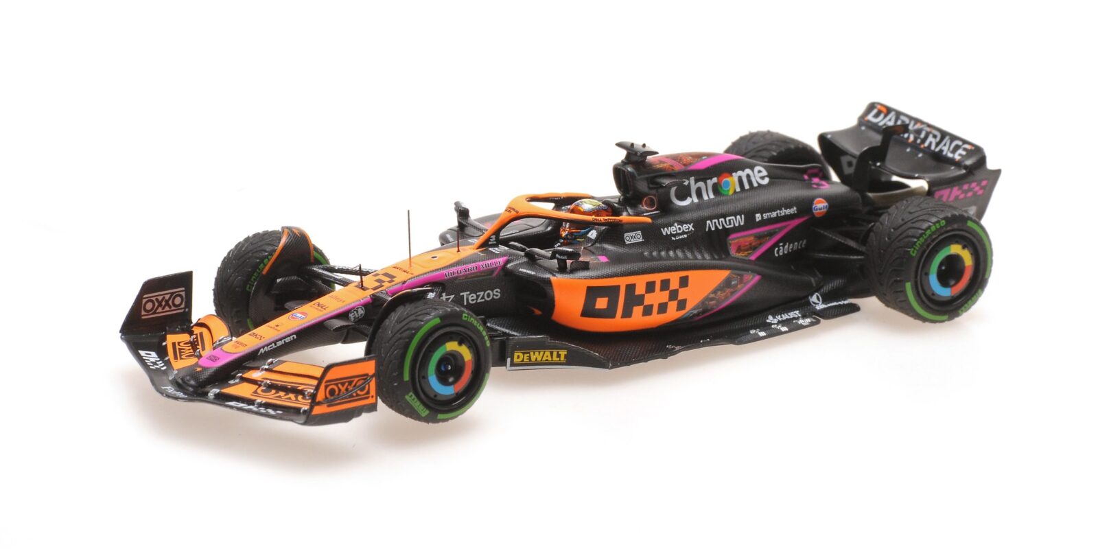 McLAREN F1 Team MCL36 Daniel Ricciardo Singapore GP 2022 DS Modellismo McLAREN F1 Team MCL36 Daniel scala 1/43