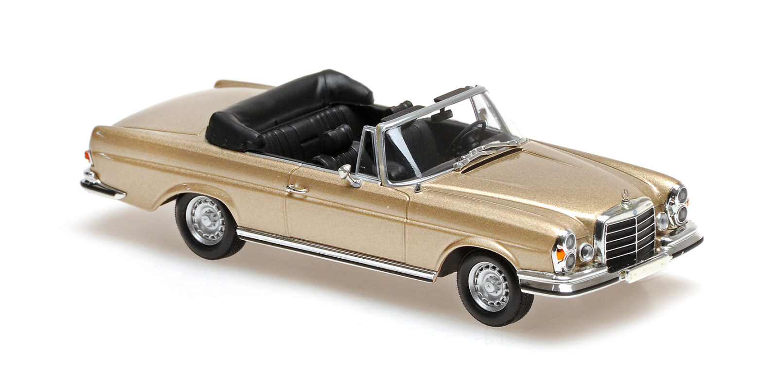 Mercedes Benz 280 SE 3.5 Cabriolet (W 111) Gold Metallic 1970 DS Modellismo Mercedes Benz 280 Se 3.5 scala 1/43