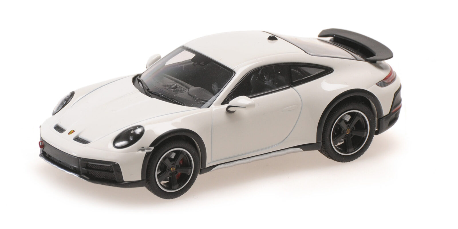 Porsche 911 Dakar White 2022 DS Modellismo Porsche 911 Dakar White scala 1/43