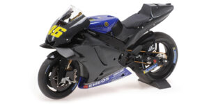 Yamaha YZR-M1 Valentino Rossi scala 1/12