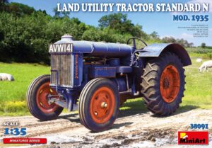 Land Utility Tractor Standard N scala 1/35
