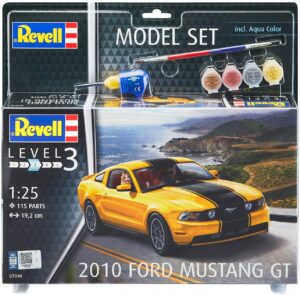 Model Set 2010 Ford Mustang GT scala 1/25
