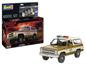Model Set Jim Hopper's Chevy scala 1/25