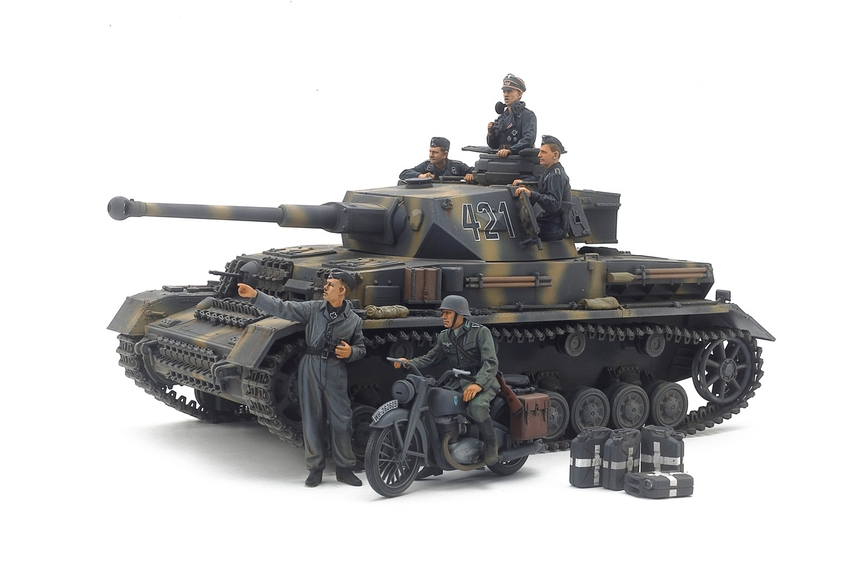 1/35 German Panzer IV Ausf.G Early Production & Motorcycle Eastern Front DS Modellismo German Panzer IV Ausf.G Early scala 1/35