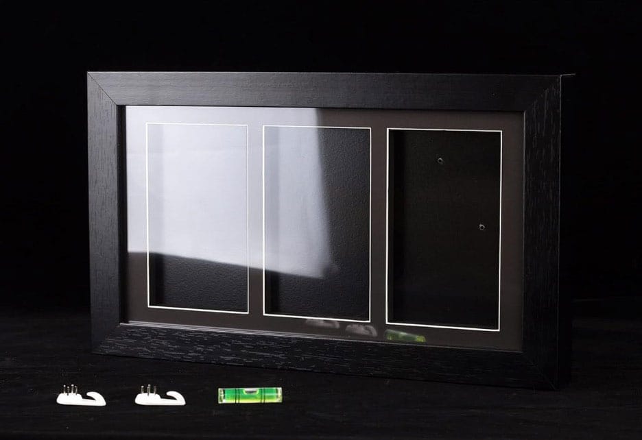 Evoretro Graded Card Display Frame for 3 Psa Graded Cards DS Modellismo Evoretro Graded Card Display Frame for 3 Psa