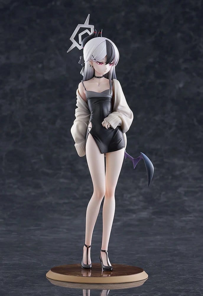 Blue Archive PVC Figure 1/7 Kayoko (Dress) 23 cm DS Modellismo Blue Archive PVC Figure Kayoko 23 scala 1/7
