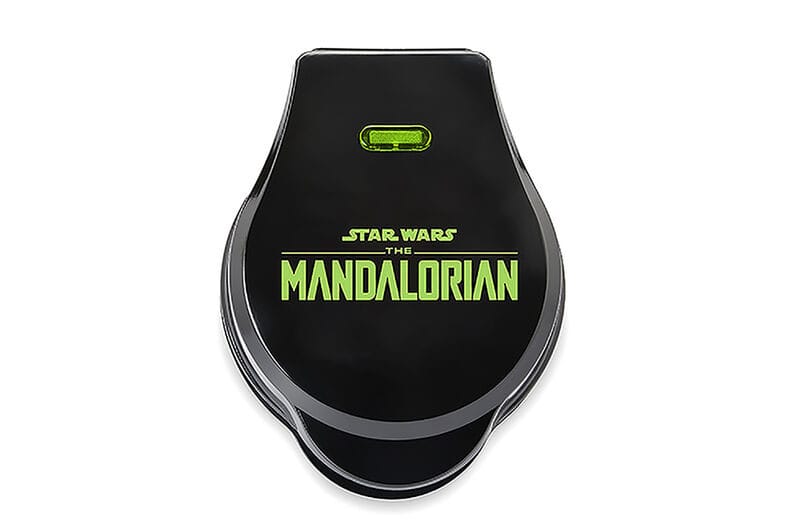 Star Wars The Mandalorian Waffle Maker The Child DS Modellismo Star Wars Mandalorian Waffle Maker Child