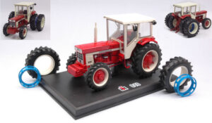 Trattore International Ih 946 4x4 scala 1:32
