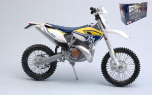 Husqvarna Fe 501 scala 1:12 Maisto