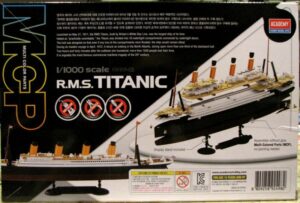 Rsm Titanic Kit 1:1000 Academy