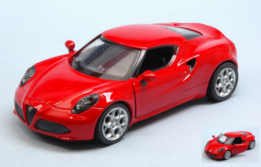 Alfa Romeo 4C Red 1:32 DS Modellismo Alfa Romeo 4C Red scala 1:32 New Ray