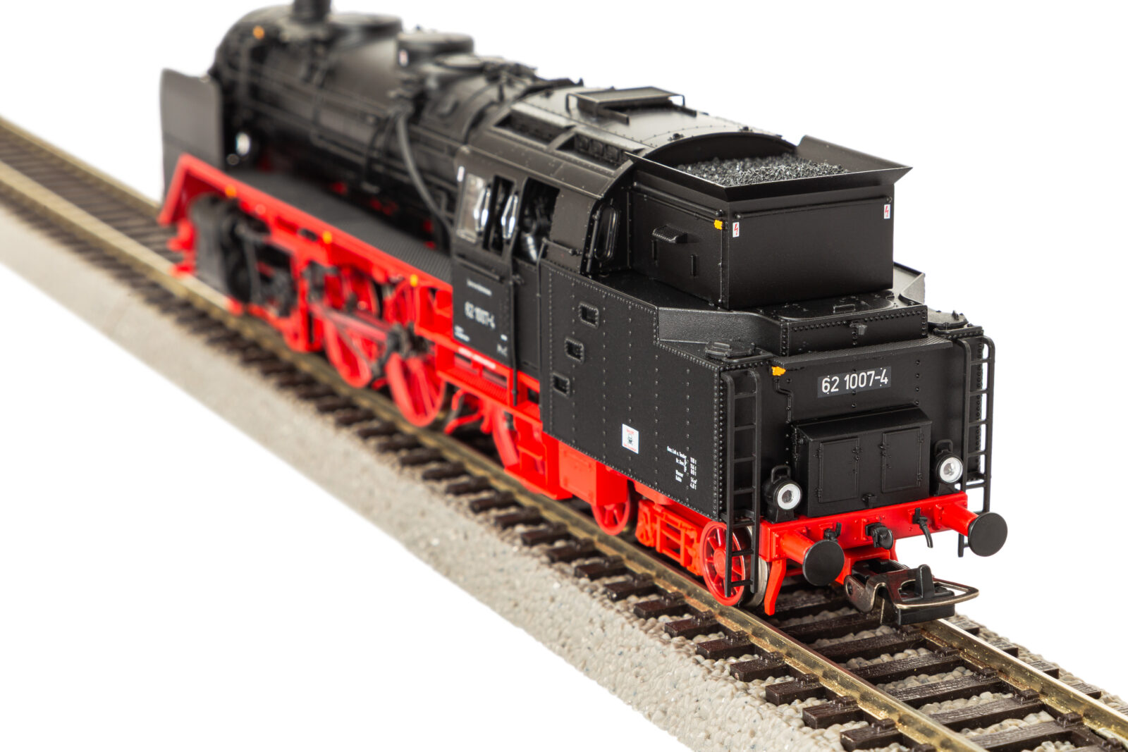 Locomotiva a Vapore / Sound BR 62 DR Epoca IV - Versione in Corrente Alternata e Dispositivo Fumogeno Scala H0 DS Modellismo Locomotiva a Vapore / Sound BR 62 scala H0 - vista 5