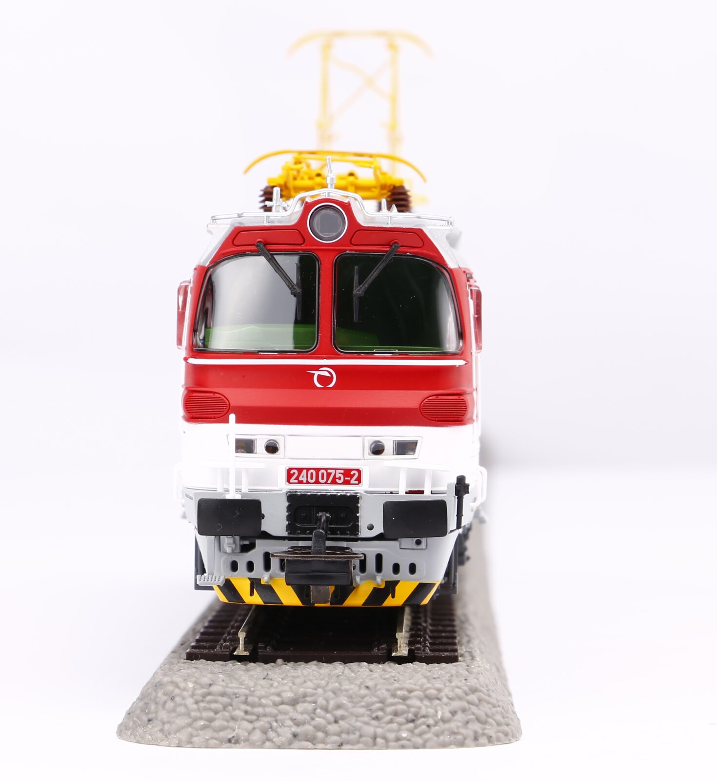 Locomotiva elettrica / Sound BR 240 ZSR Epoca VI Scala H0 DS Modellismo Locomotiva elettrica / Sound BR 240 scala H0