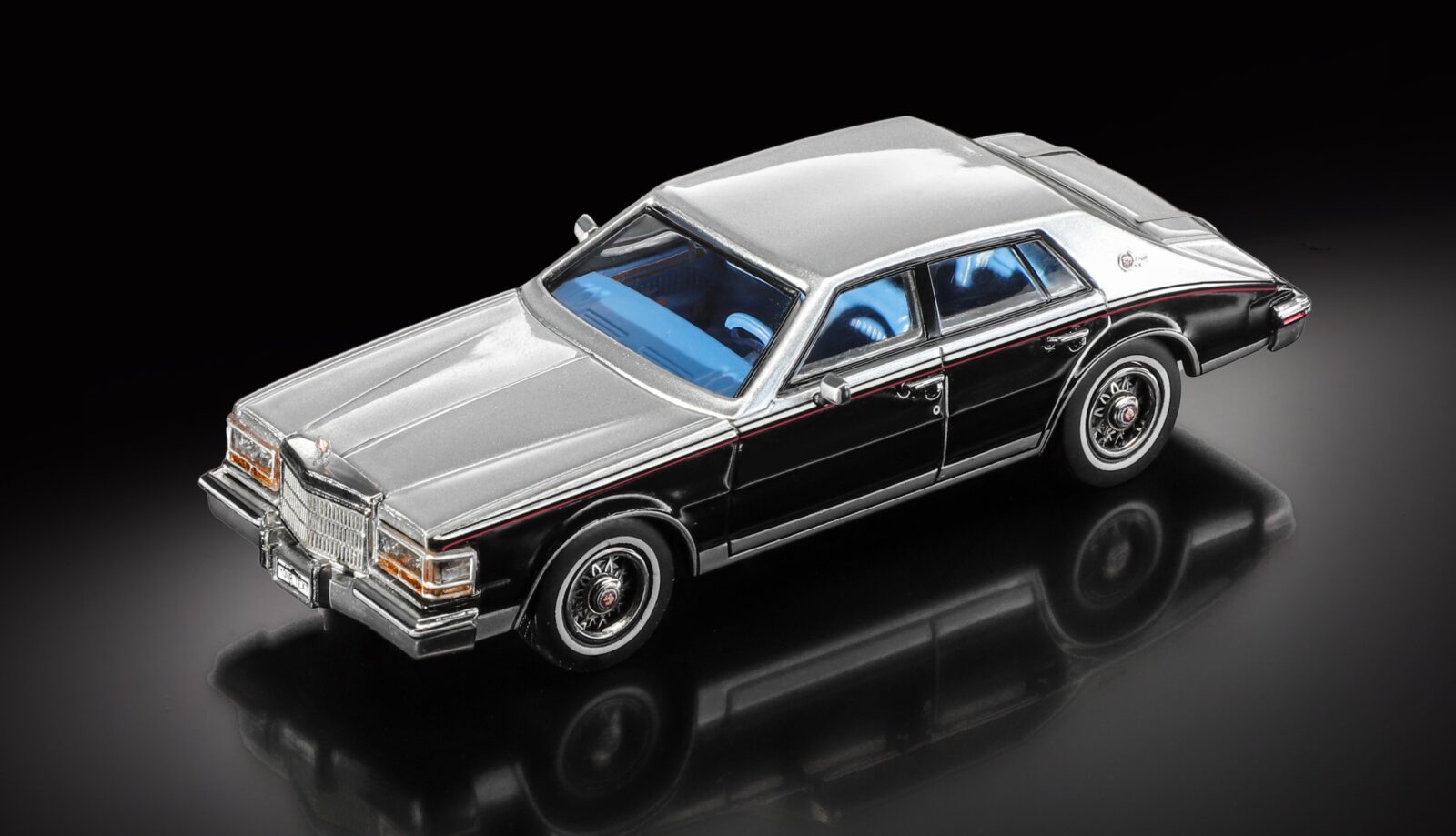 Cadillac Seville del 1980 DS Modellismo Cadillac Seville scala 1:64 Sun Star
