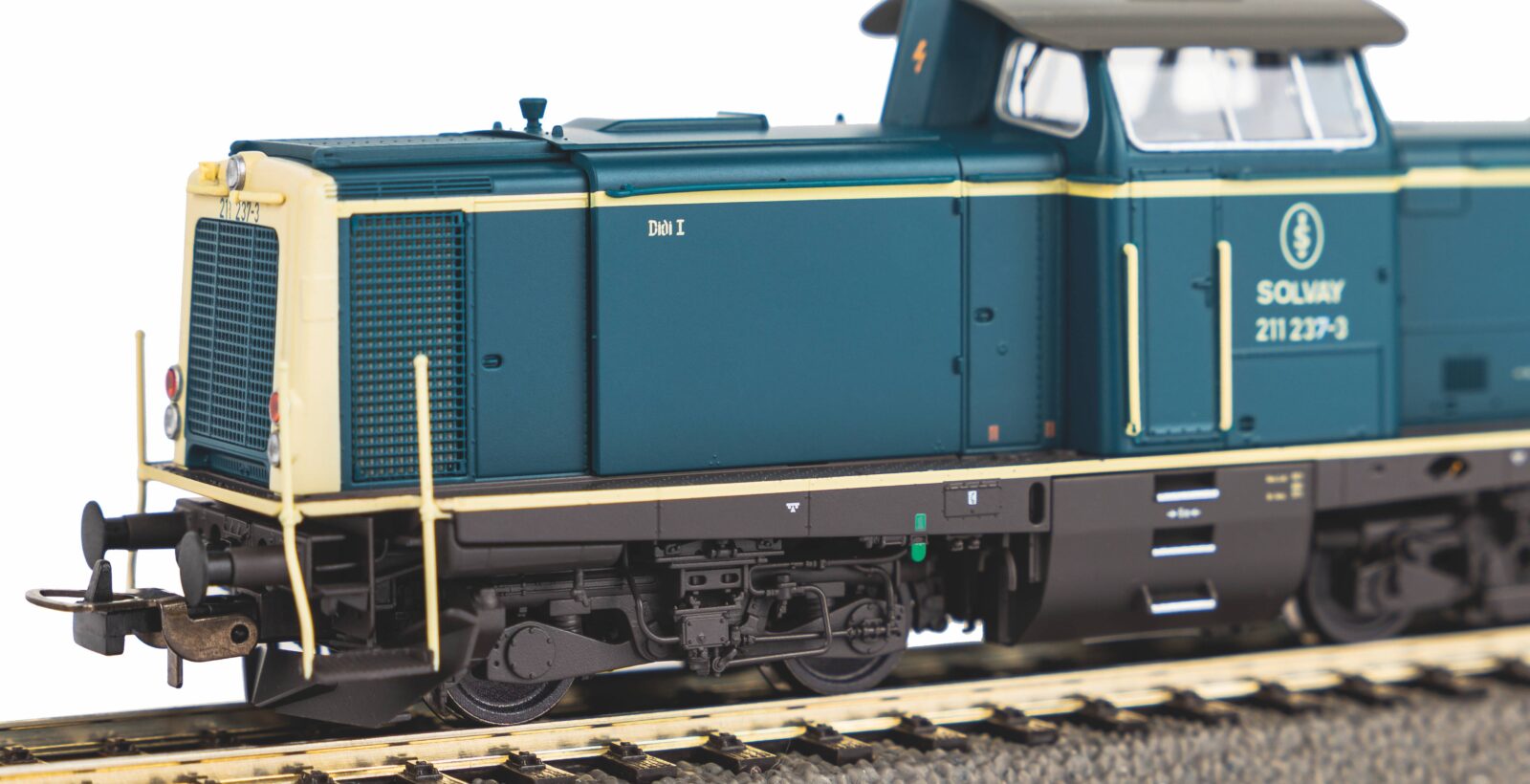 Locomotiva Diesel / Sound BR 211 Solvay Epoca V - Versione C.A. Scala H0 DS Modellismo Locomotiva Diesel / Sound BR 211 scala H0