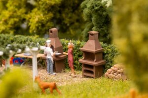 2 Barbecue da Giardino scala H0 Faller