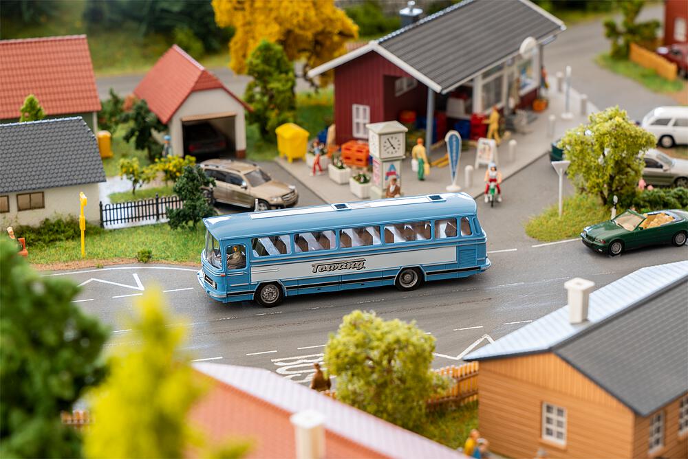MB O302 Touring (WIKING) Scala H0 DS Modellismo MB O302 Touring (WIKING) scala H0 Faller