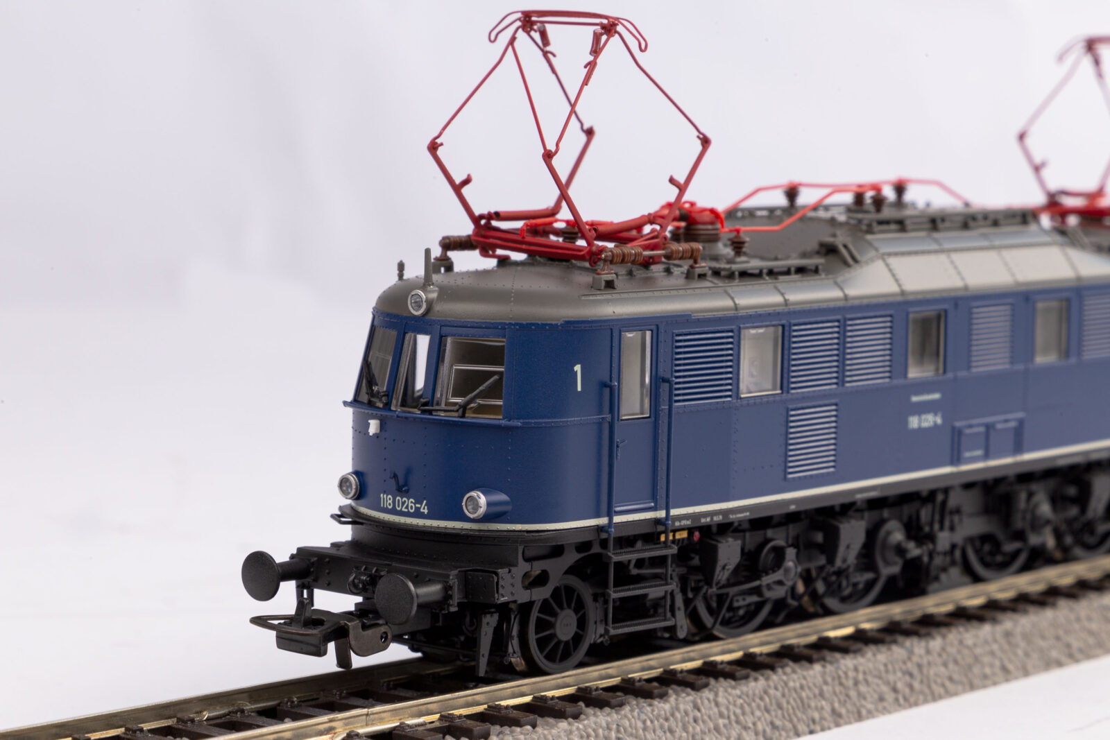 Locomotiva elettrica / Sound BR118 DB Epoca IV Scala H0 DS Modellismo Locomotiva elettrica / Sound BR118 scala H0