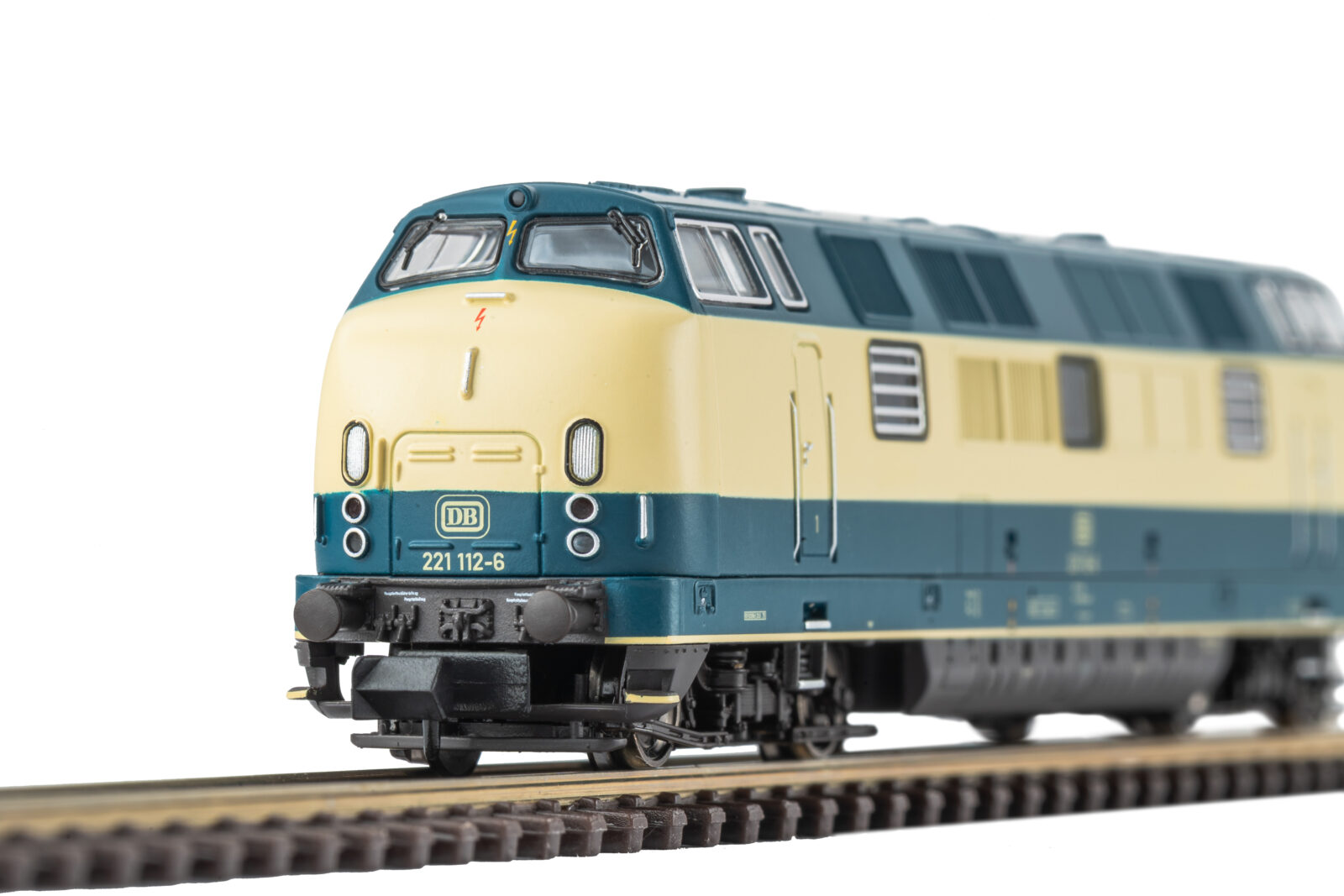 Locomotiva Diesel BR 221 DB Epoca IV Scala N DS Modellismo Locomotiva Diesel BR 221 DB Epoca IV scala N